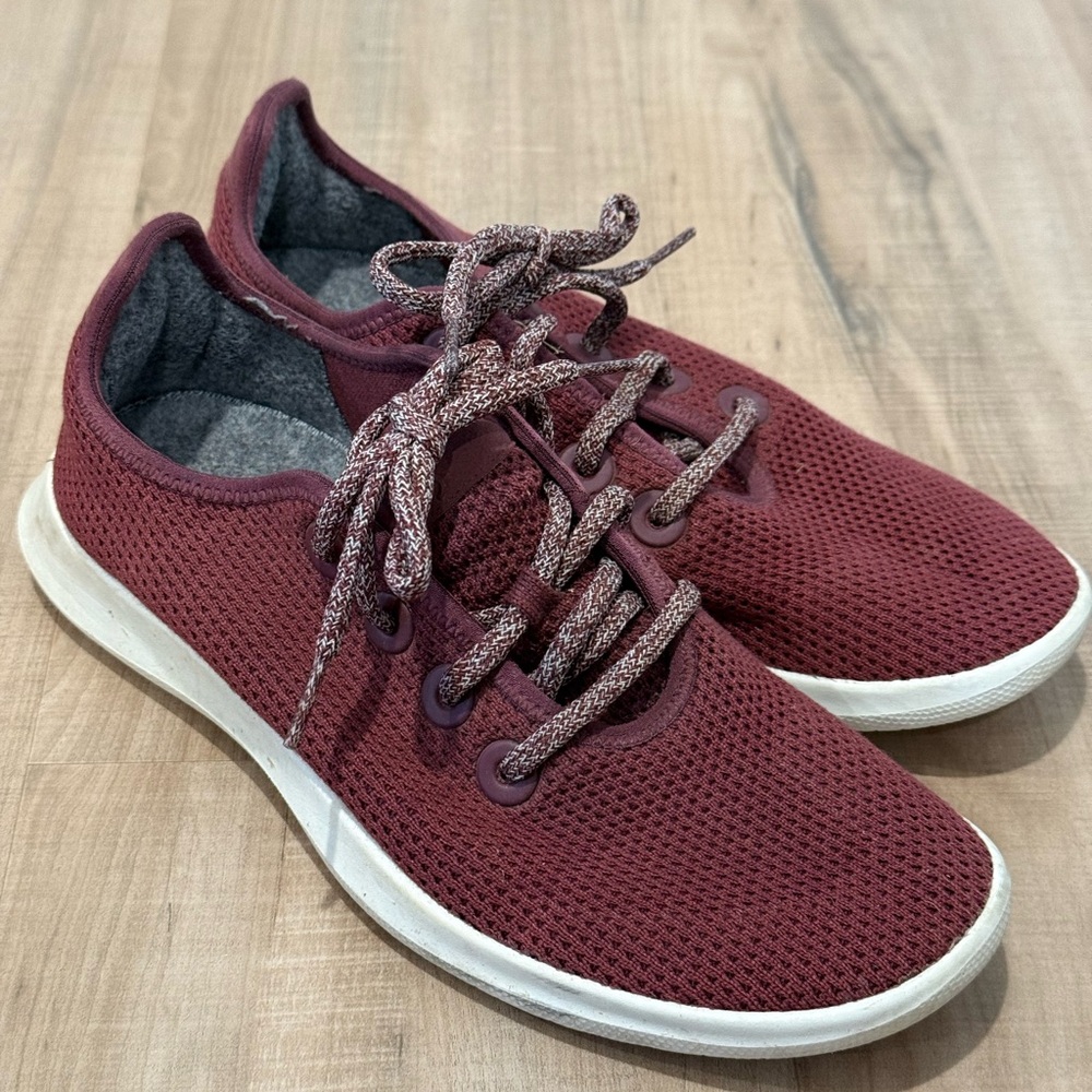 Allbirds Tree Runners Women's Size 9 Hazy Burgundy Low Top Washable Sneakers
